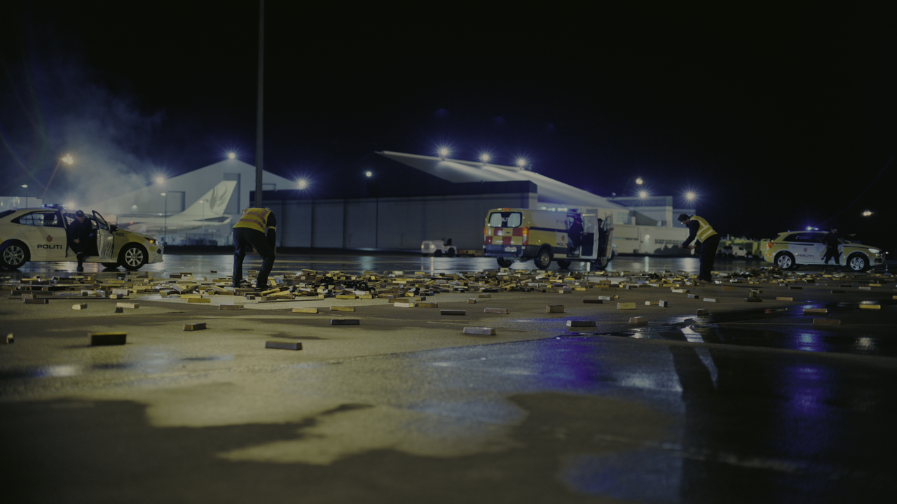 Tenet (2020) [BluRay Rip 2160p HEVC 10bit-HDR ITA-ENG AC3-SUBS] [M@HD].mkv_snapshot_00.43.59.872