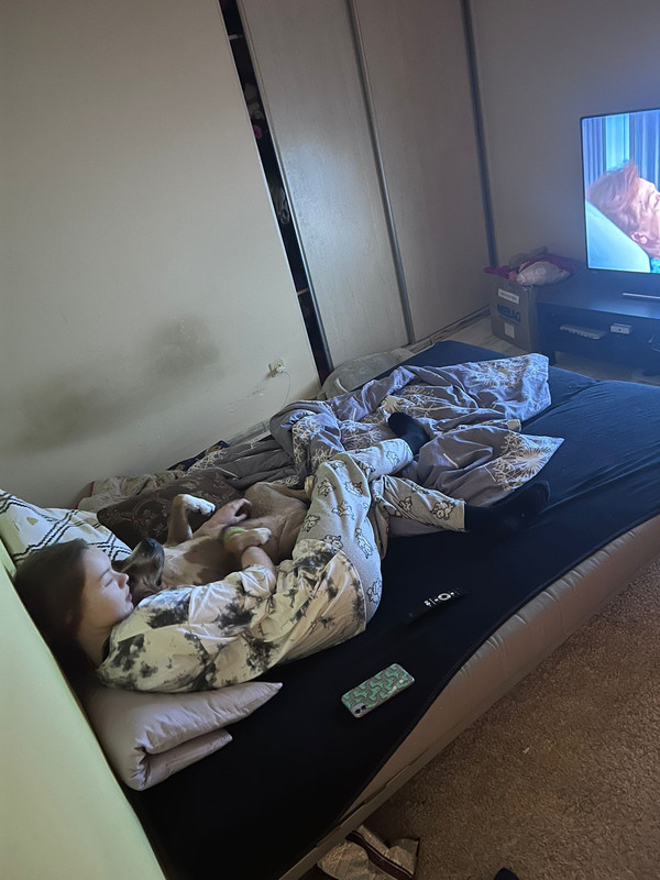 A17F7168-254A-47C3-A7DA-BA1EA5AF6826