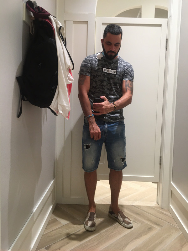 737464BF-5D72-4B89-A605-9D21152268E1