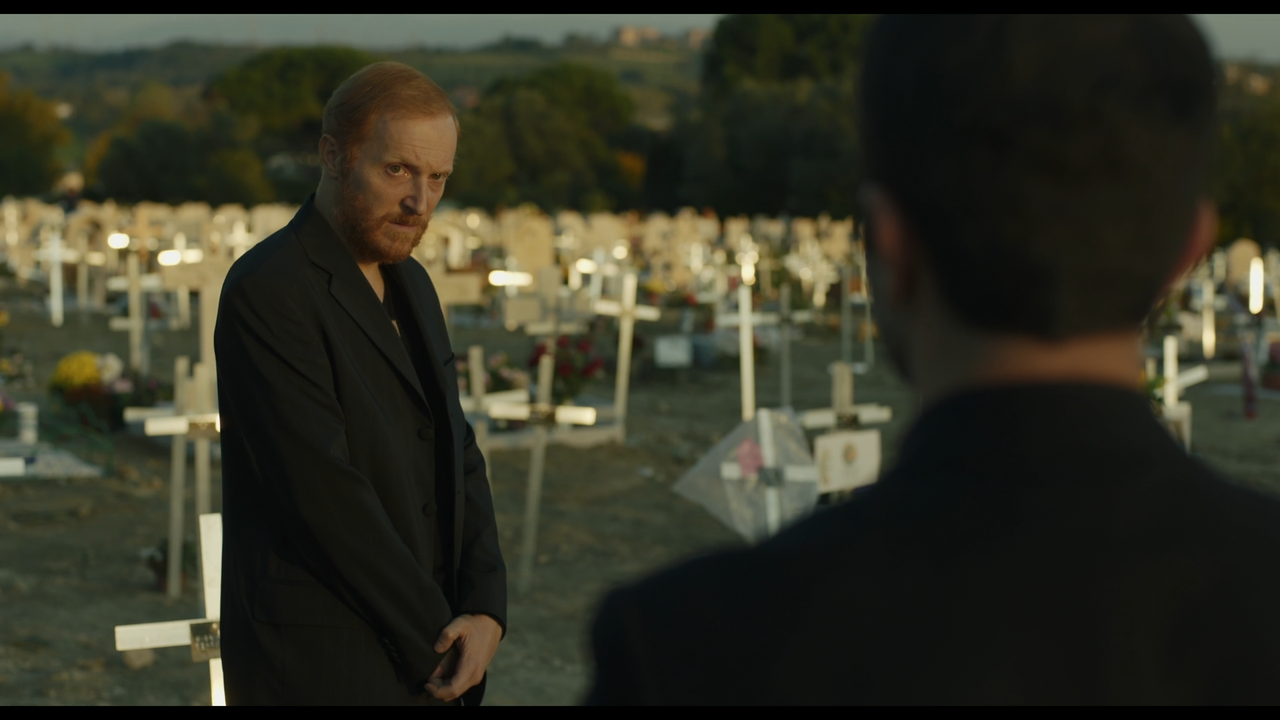 Gomorra.S05E01.Episodio.1.1080p.HMAX.WEB-DL.DD5.1.H.264-MeM.GP.mkv_snapshot_25.36_[2021.11.23_18.00.