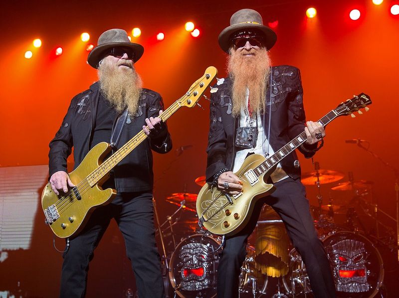 [Bild: Watch-rare-footage-of-ZZ-Top-performing-...-Broom.jpg]