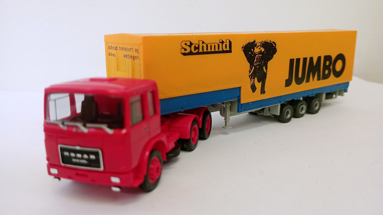 Mach (3567)