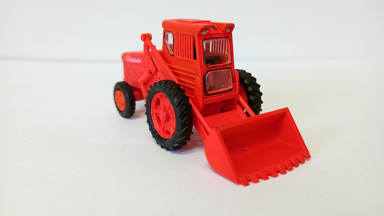 Mach (3561)