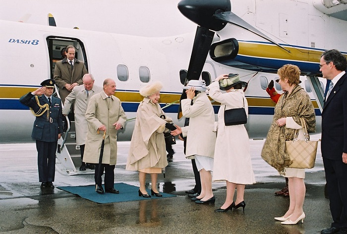 Ratu Elizabeth II