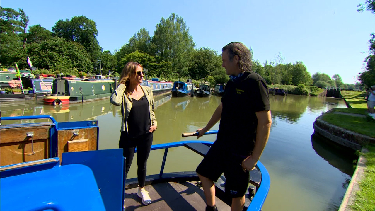 08.17 - 18.00.00 - ITV News London. The latest news in London and the....ts_snapshot_23.48.326
