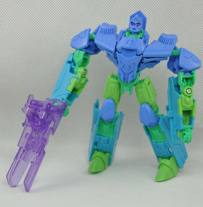 2058_zpsedf9db38_1370374548