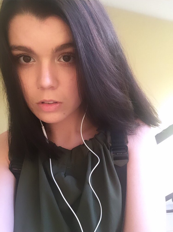 10A1F85C-3BDA-496A-8648-84048904A98F