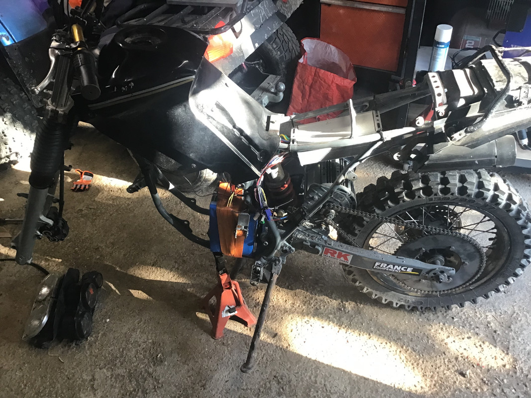 88E93049-5C20-46CE-AB55-C9A1E54FD0B7