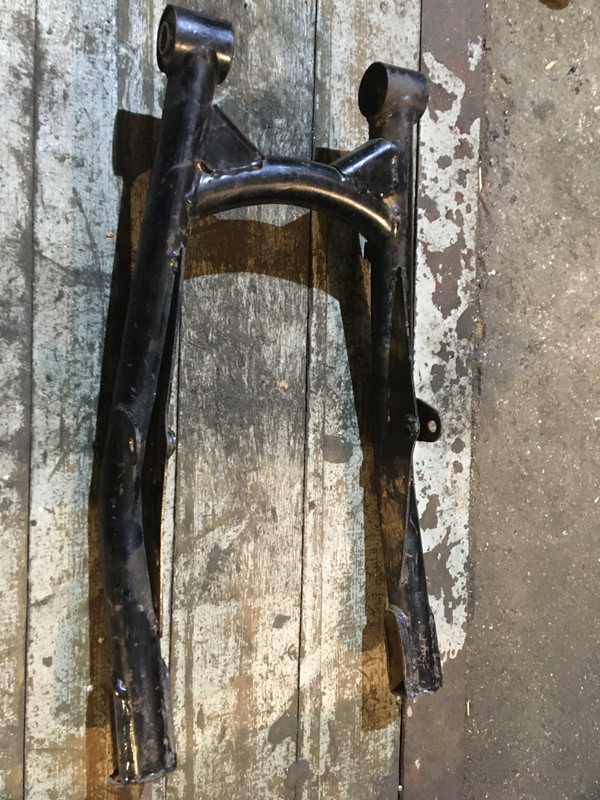 3FA1D2C7-1B05-4D85-8D8A-889AEC884615