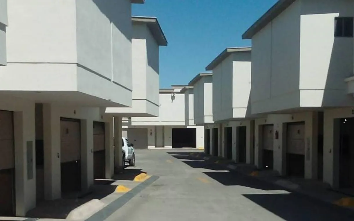 Asesinan a una mujer en un motel quebrándole la cabeza