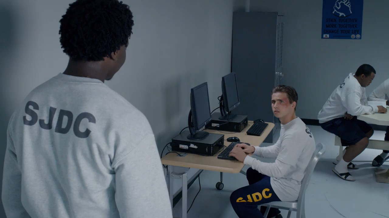 Cobra Kai (2021) Season 3 [Hindi + English] WebRip 480p 720p ESub - Complete Screenshot