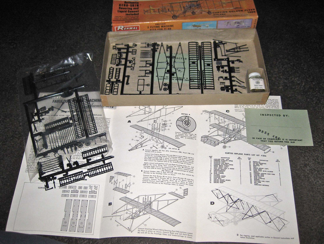 Renwal Pre-Wars Curtiss Avro Guts
