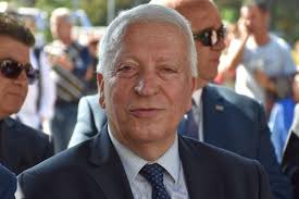 ΣΕ ΣΑΜΟ ΚΑΙ ΙΚΑΡΙΑ Ο ΜΟΥΤΖΟΥΡΗΣ