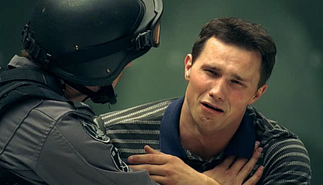 FLASHPOINT 1x01 Codice Scorpio (HAGGiS - DVDMux by M).avi_snapshot_22.00.240