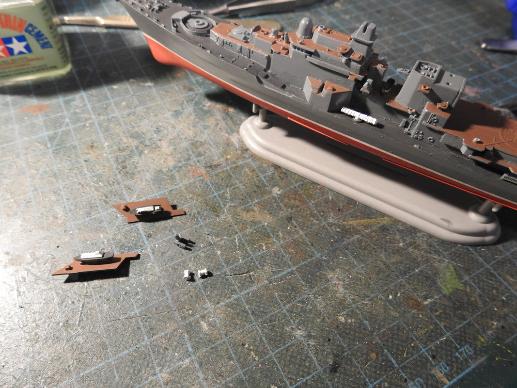 Russian Sovremenny Class Destroyer, 1/700 Dragon - Sida 2 DSCN3445