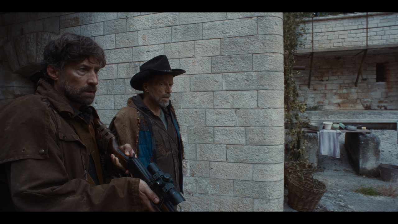 Tribes.of.Europa.S01E01.1080p.WEB.H264-STRONTiUM.mkv_snapshot_23.26_[2021.02.19_12.23.27]