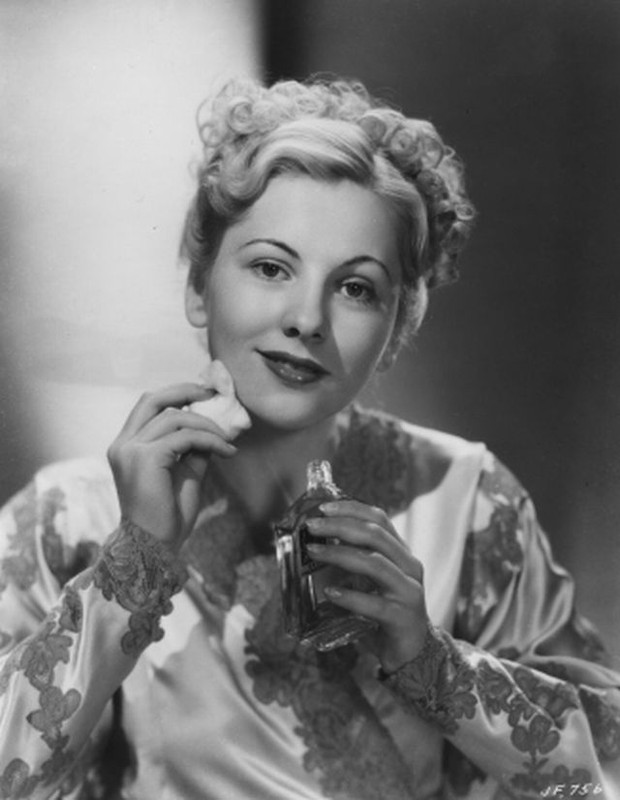 joan_fontaine_b11