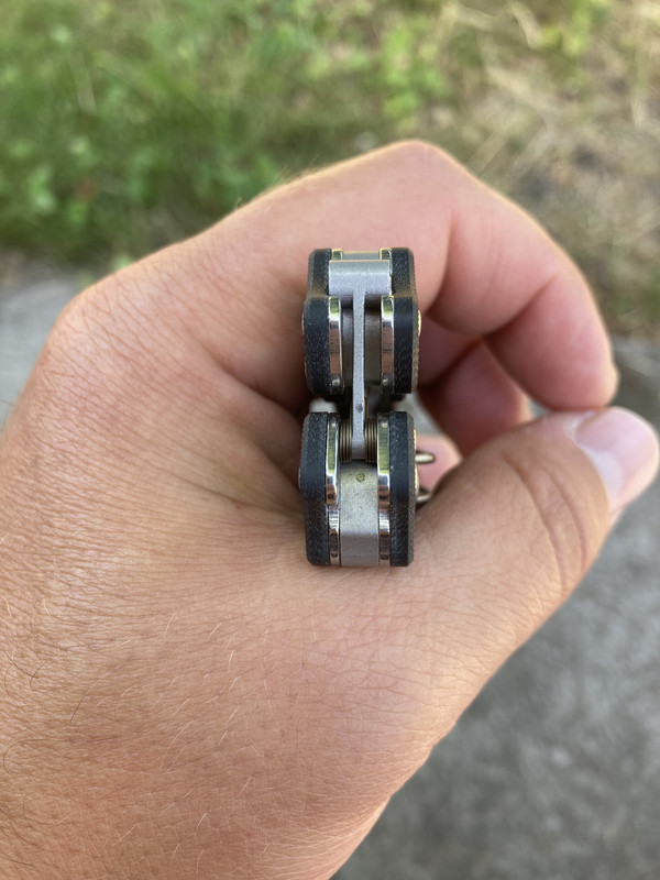 EB48E478-1F37-4C95-A745-37FE7CA08D7A