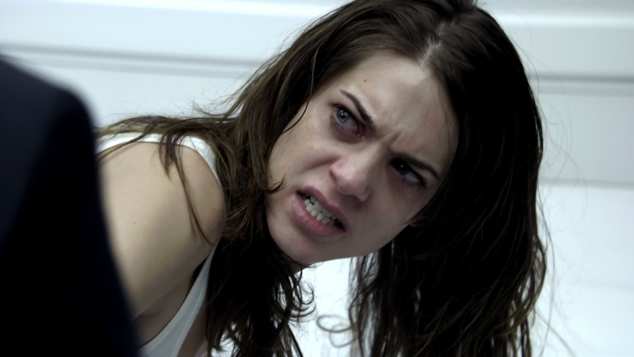Nikita.S01E01.Pilot.1080p.10bit.BluRay.AAC5.1.HE