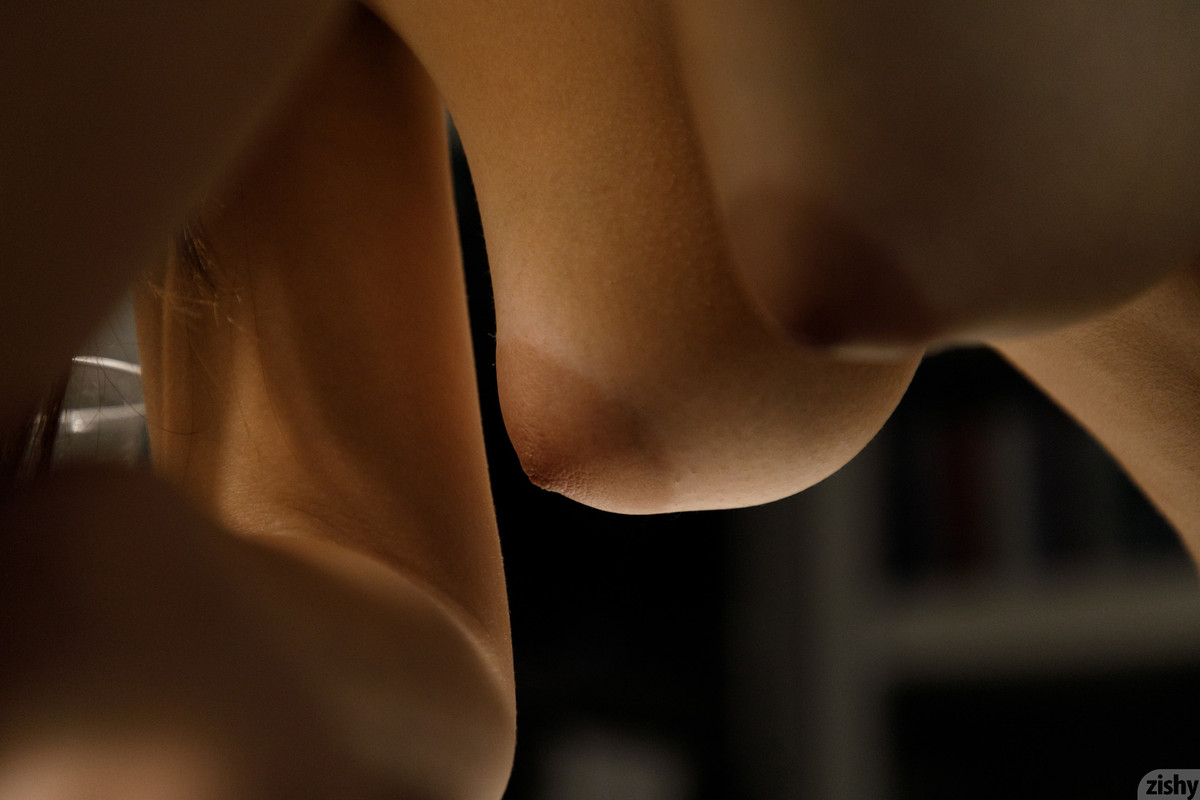 full_062_1756410842229967