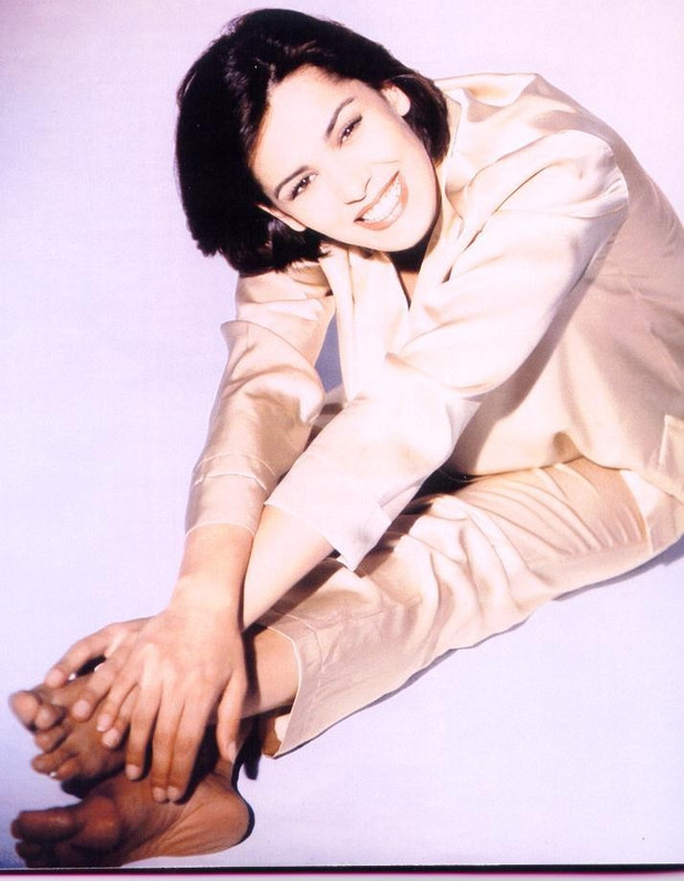 Lorenza-Mario-Feet-1335346