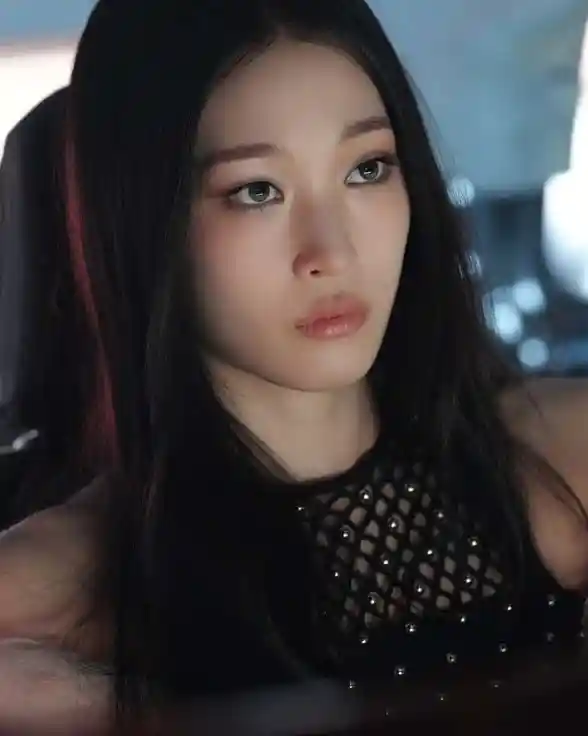 20250627_171047_copy_588x736