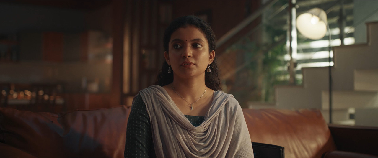 Con City 2026 WebRip [Hindi + Tamil + Telugu + Malayalam + Kannada] 1080p 480p 720p ESub Screenshot