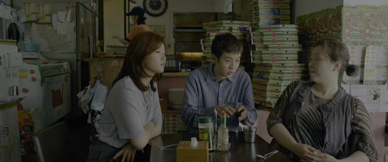 Parasite (2019) [BluRay Rip 2160p HEVC 10bit-HDR ITA-KOR DTS-AC3-SUBS] [M@HD].mkv_snapshot_00.39.43.