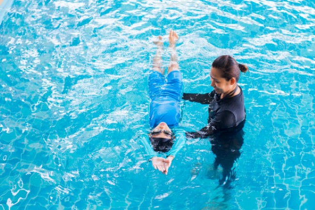 Pengu-Swim-School-2.jpg