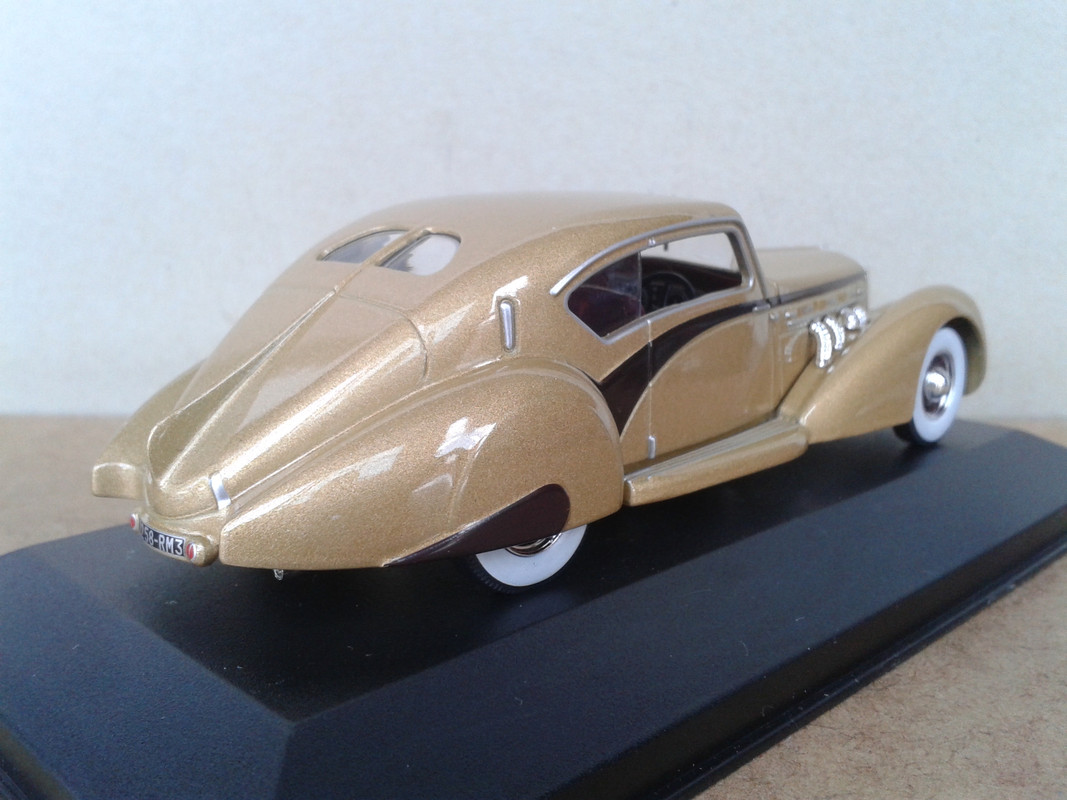 1937 Delage D8 120 Aerosport Coupe by Letourneur & Marchand (Ixo-Altaya) (4)