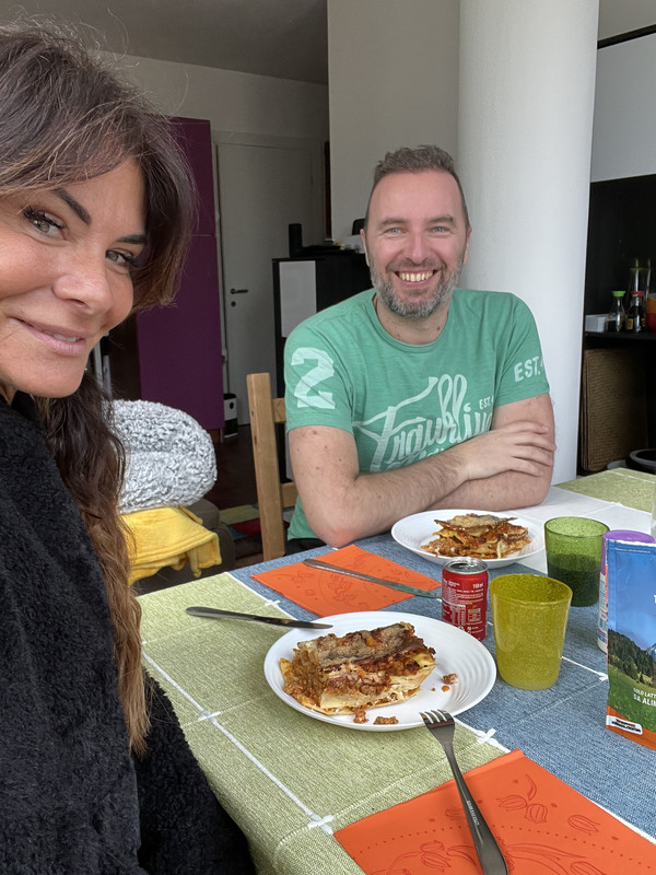 B3F33386-8F14-4F68-B52F-ED65A110D487