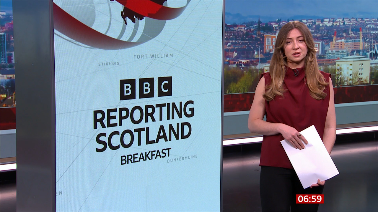 04.09 - 06.50.00 - Breakfast. The BBC's Breakfast programme features ....ts_snapshot_09.17.628