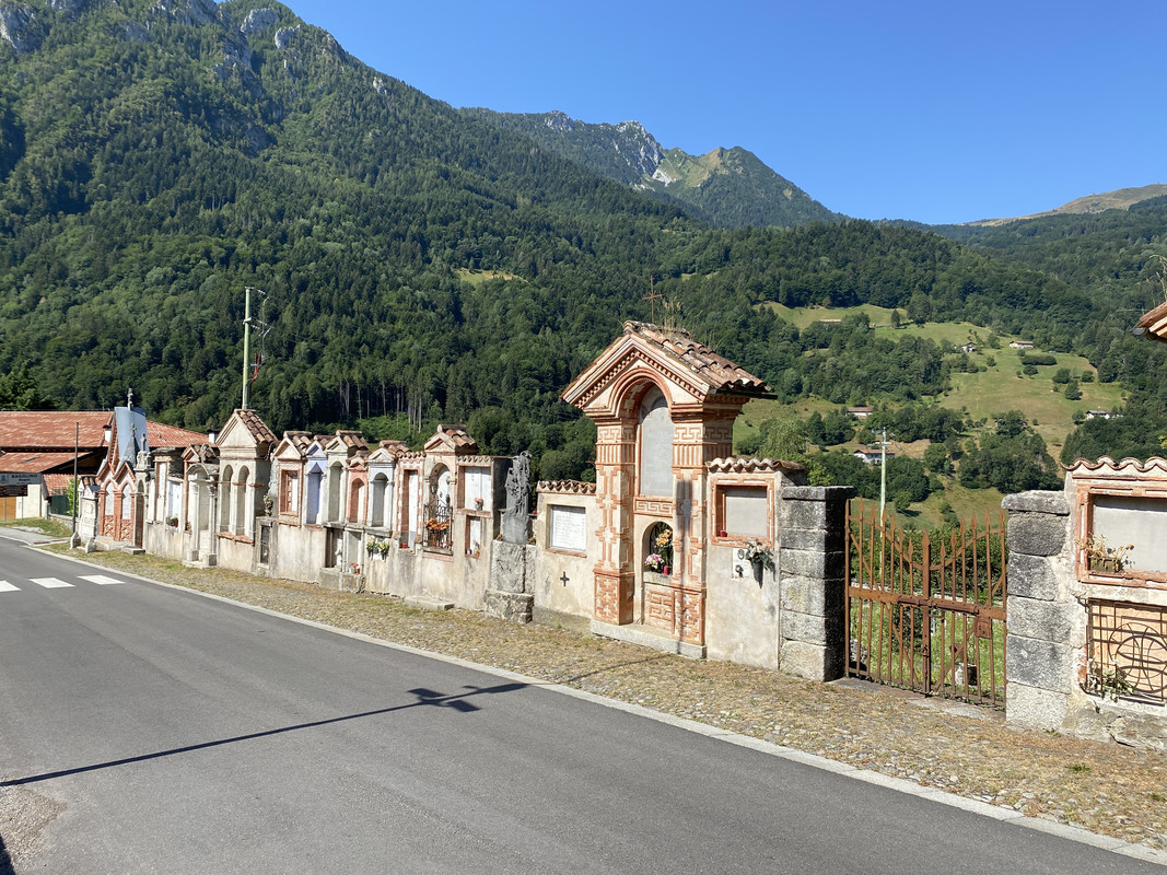 BBECEBA4-215C-44BE-AC64-EA44B74B85A6