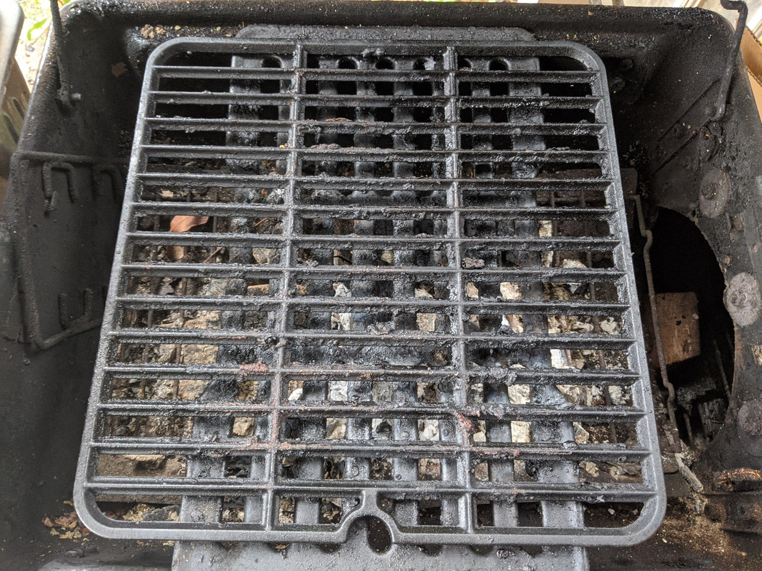 What do your grill grates look like? Food and Drink
