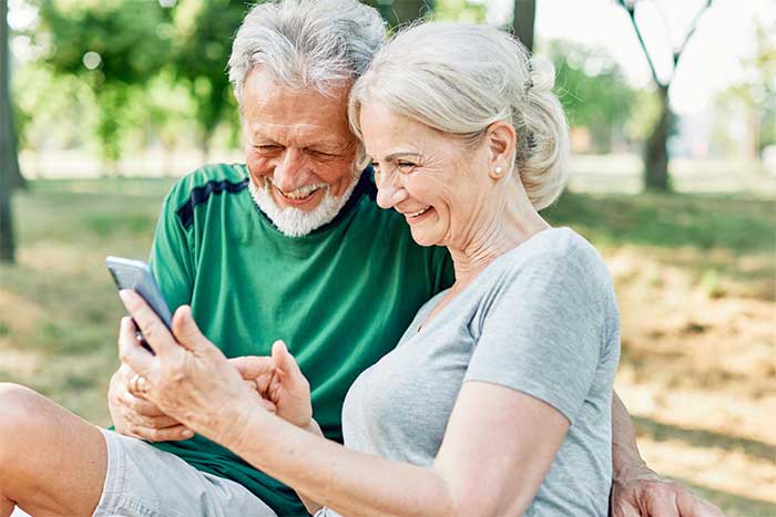 هدایای مناسب برای قدردانی از افراد مسن