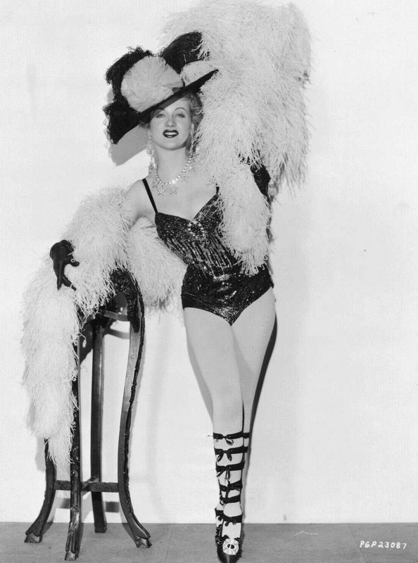 carole lombard d38