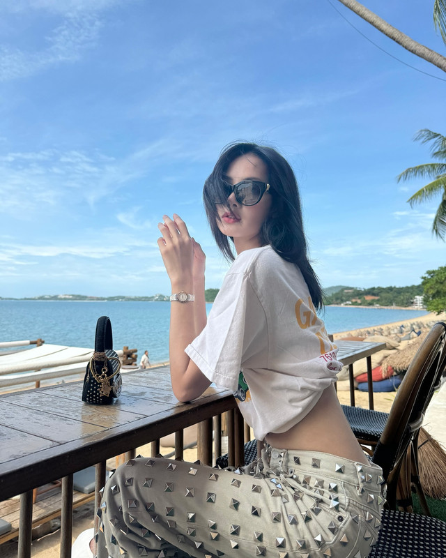 lalalalisa-m-1717471789-3382721004630352750-8012033210