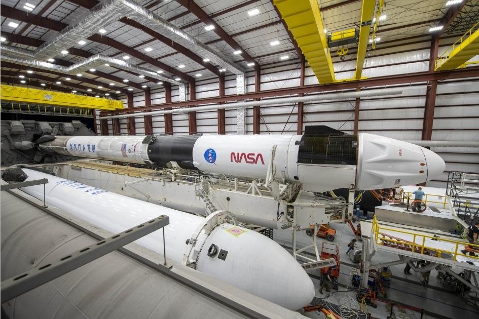 Posponen lanzamiento de misión tripulada de la NASA y SpaceX por mal tiempo