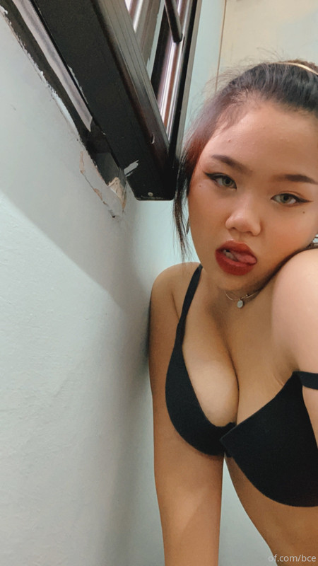 SG 马来-印度混合 thicc 女孩 bigcryingenergy