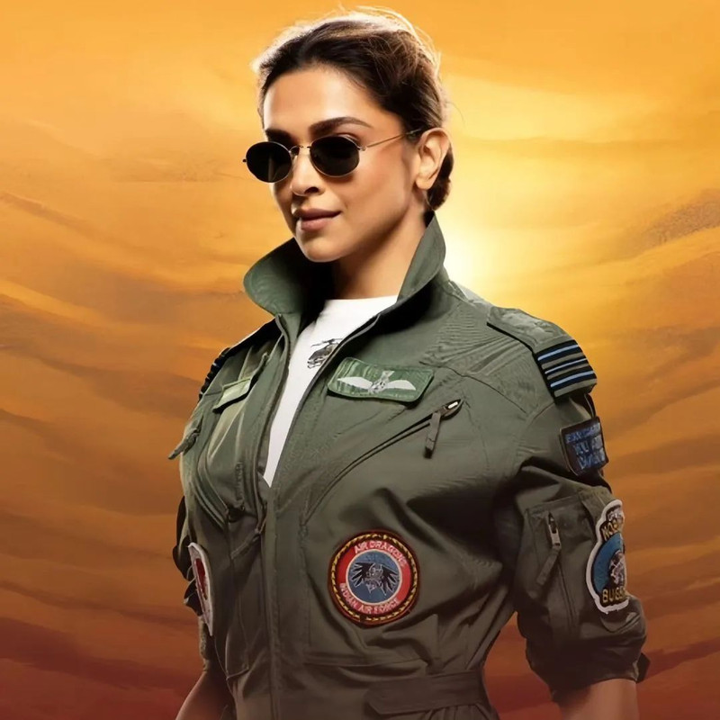 deepika-padukone-in-fighter-2024-movie-in-airforce-uniform