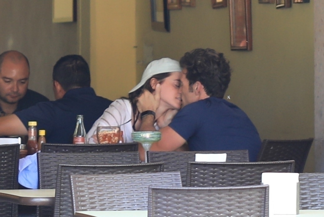 emmawatson-updates.com (5)