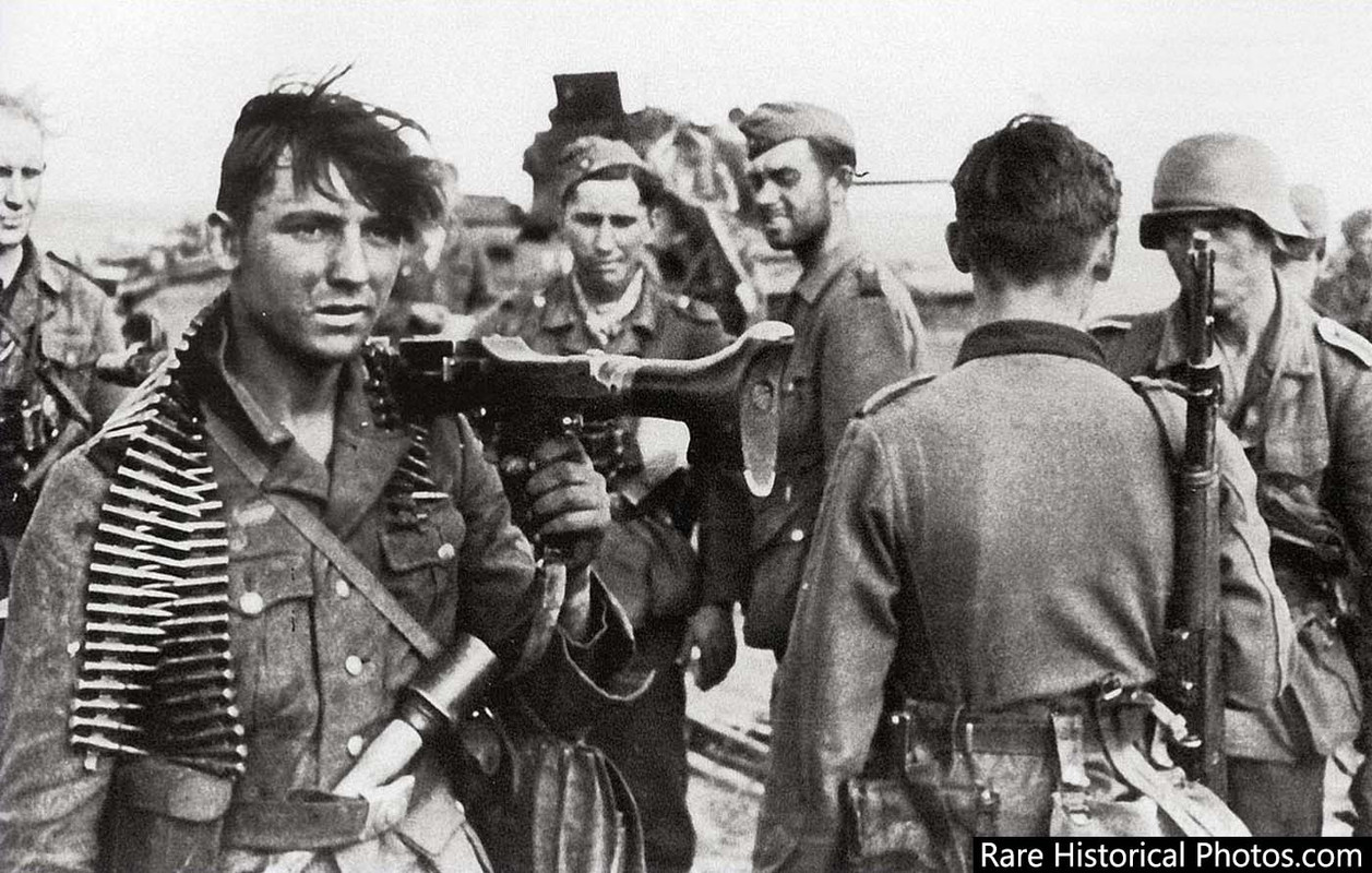 Germans_at_Stalingrad (7)