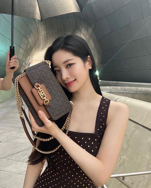 Dahyun delle Twice nuova global ambassador Michael Kors