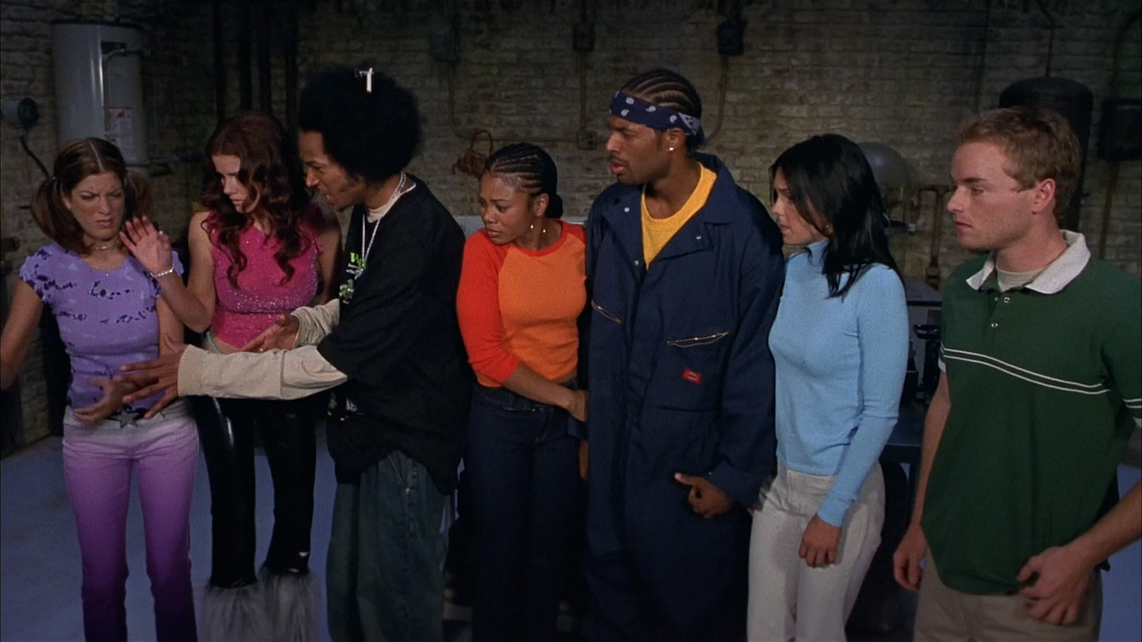 Scary Movie 2 (2001) (1080p Bluray AV1 Opus) [NeoNyx343] - [00:48:56.392]v1