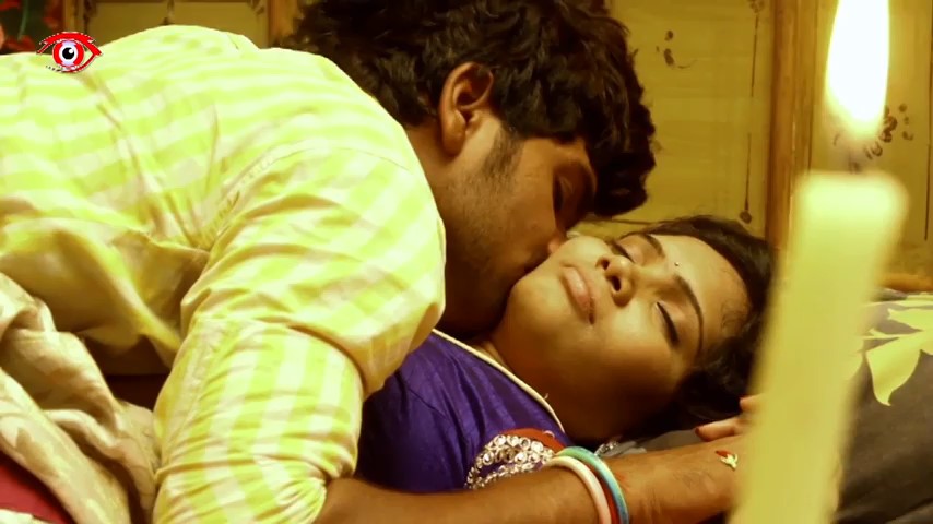 [Image: Sobhanam-a-romantic-short-film-mp4-snaps...-08-06.jpg]