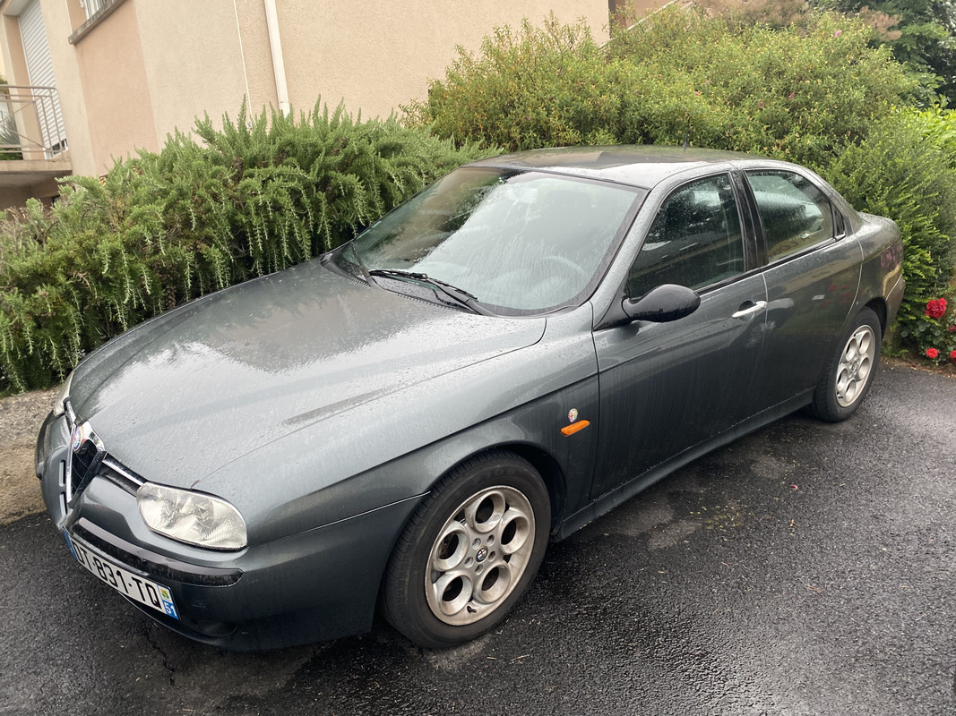 B5ED2E17-5C11-4AF2-A5AA-F8101123EEB9