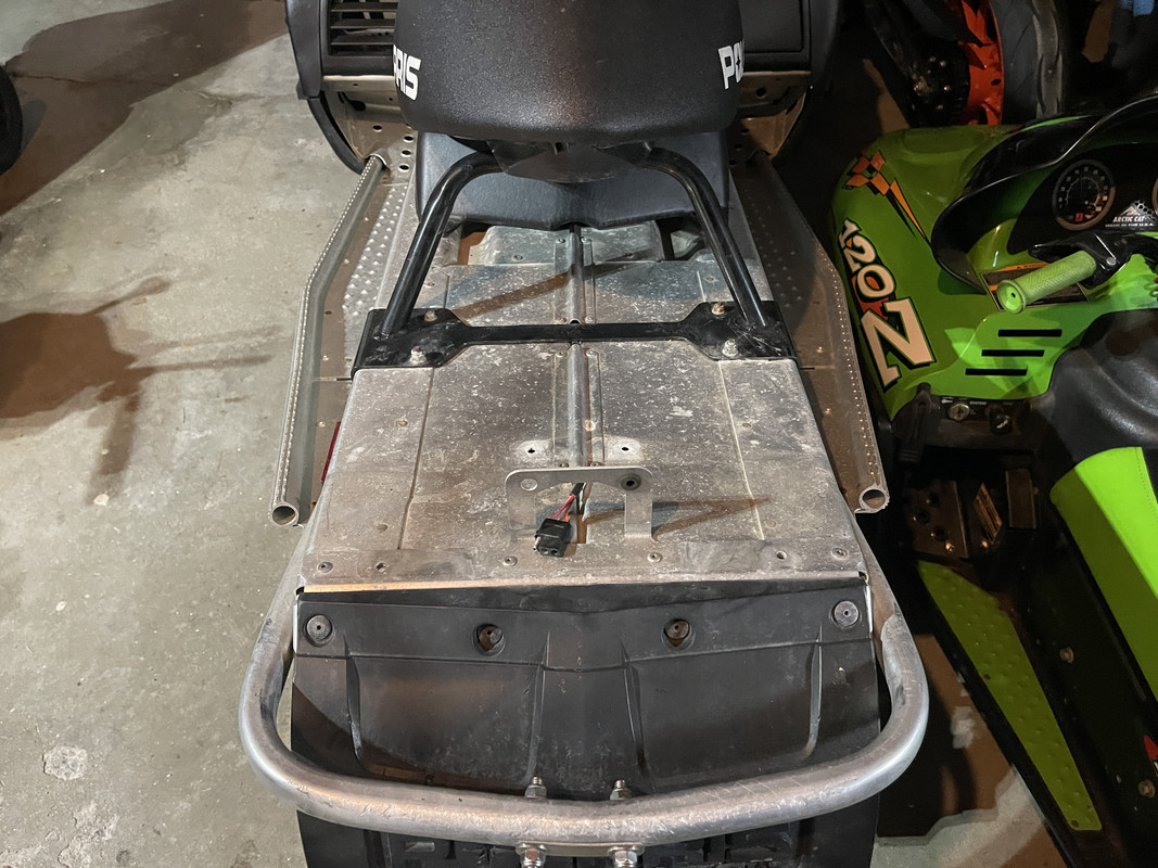 03C09867-D633-49C6-A05C-7A333734B6C3