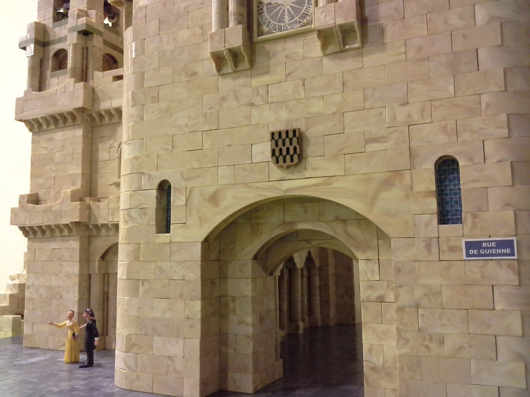 Puerta Grosse Burdeos 01