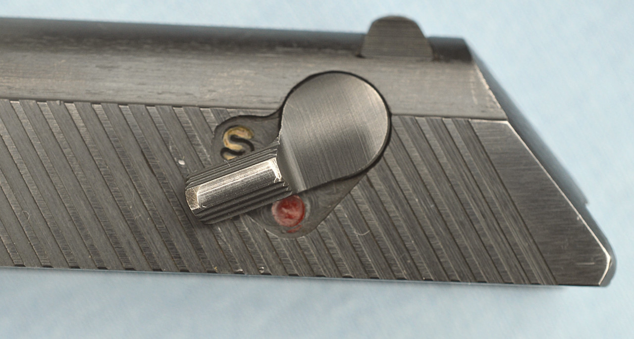 8502CB3E-4A04-499C-927C-56399A5A48BE