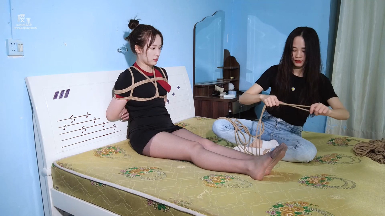 樱束原创 空姐的TK按摩解压.mp4_20220422_130343.713